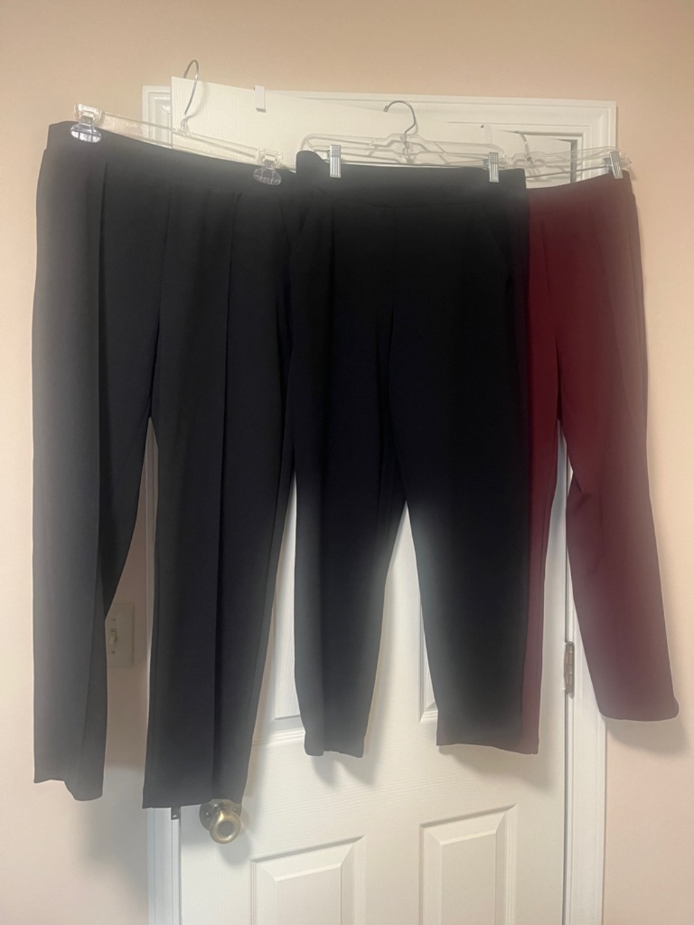 LOFT Women’s Pull-On Straight Leg Pants - Black & Maroon
